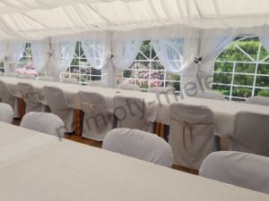 Biały namiot na ślub w plenerze